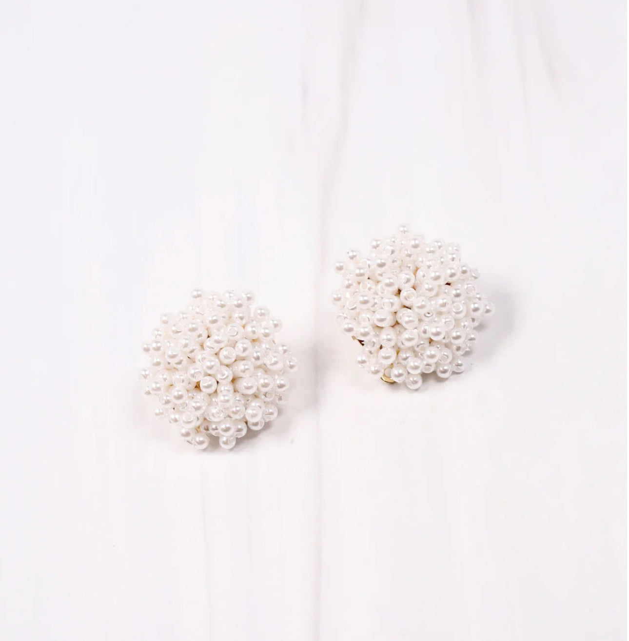 Busby White Pearl Cluster Stud Earrings
