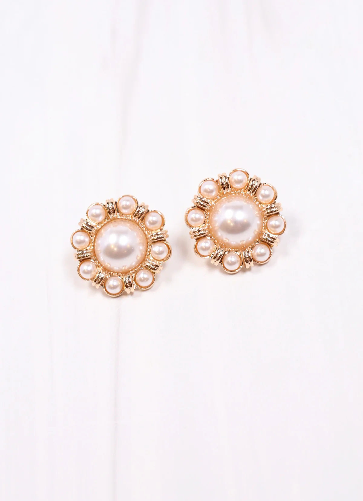 Valerian Gold Pearl Stud Earrings